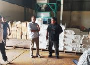 Bulog Stop Beli Beras, Petani Rote Ndao Mengadu ke Anggota Komisi IV DPR RI Usman Husin